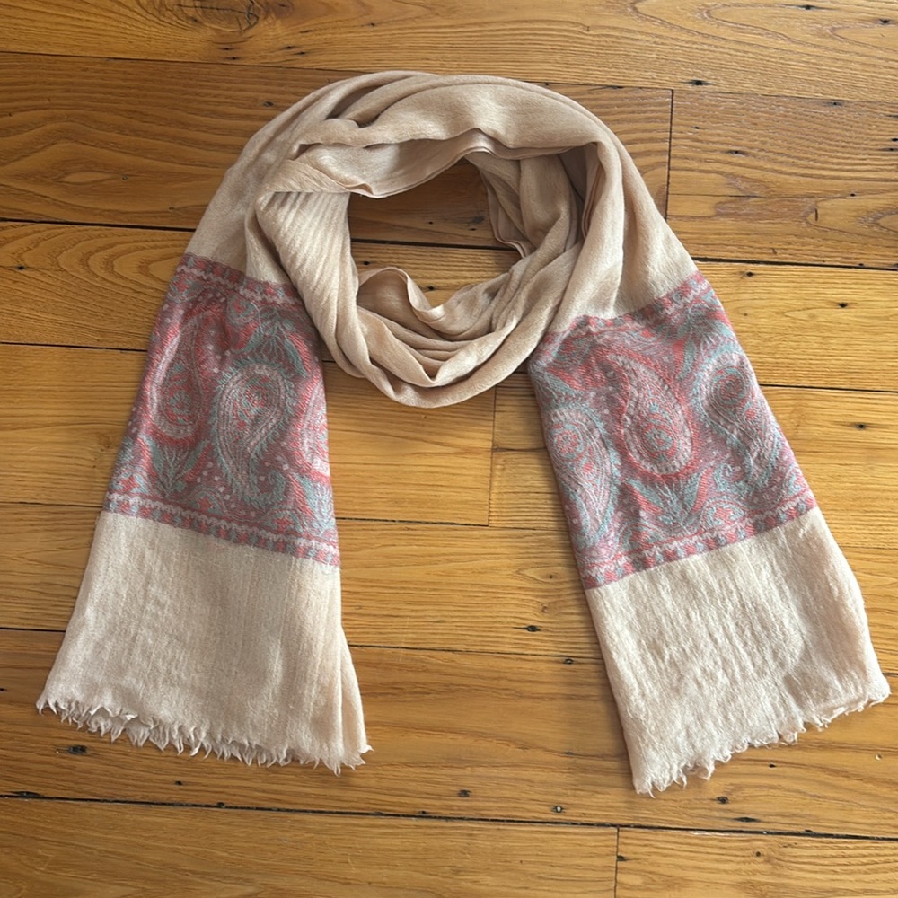 Beige 100% Cashmere Paisley Scarf with Pink Accents